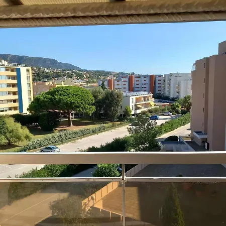 아파트 A Pied, Parking Et Climatisation *